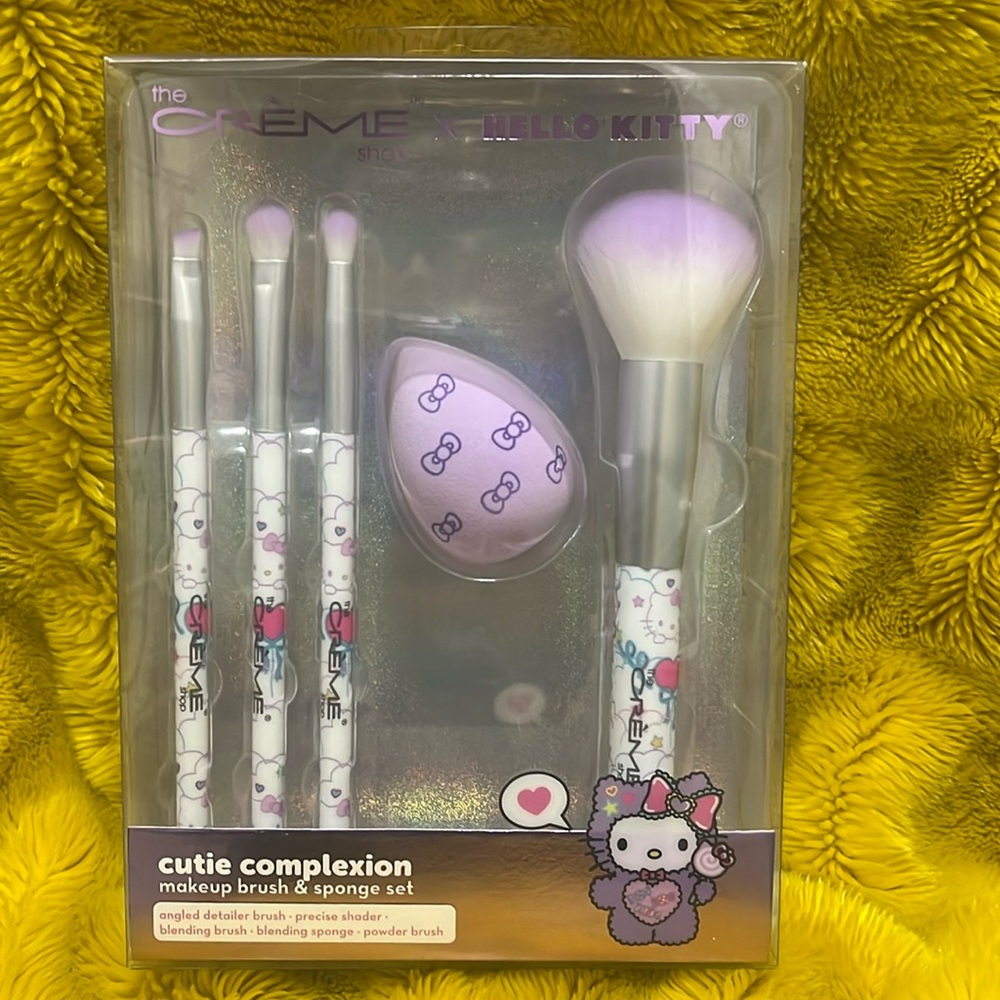 Hello Kitty 🎀 💜 by SANRIO X The CRÈME Shop